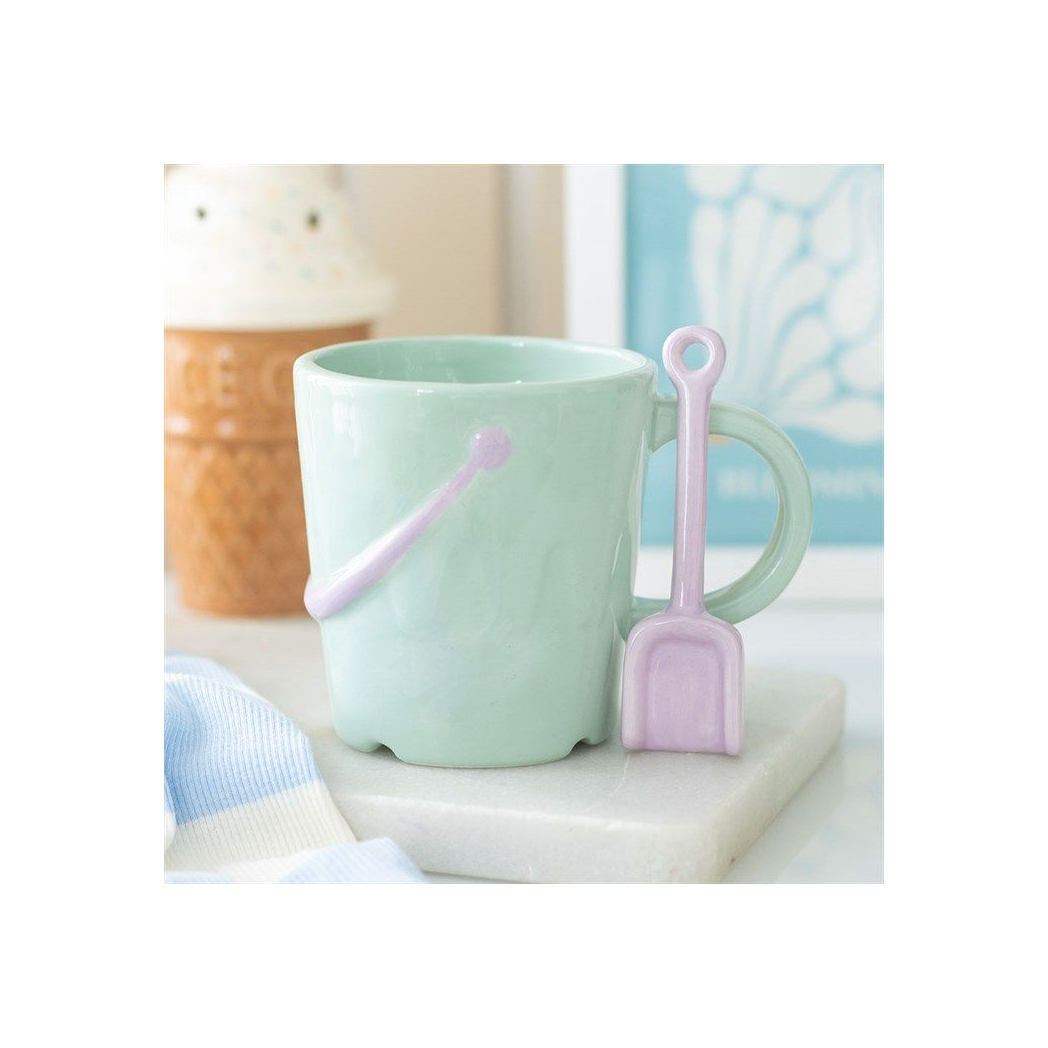 Bucket Mug with Spade Spoon